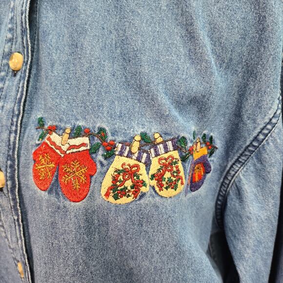 Solutions Casual Wear Denim Shirt Medium Christmas Mittens Embroidered Winter - Picture 8 of 14